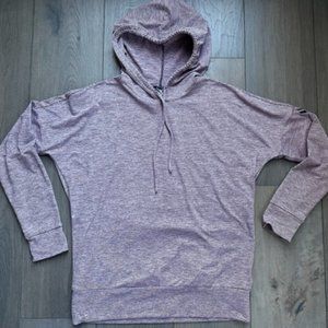 SKECHERS WOMEN'S LONG SLEEVED HOODED PULLOVER SHIRT